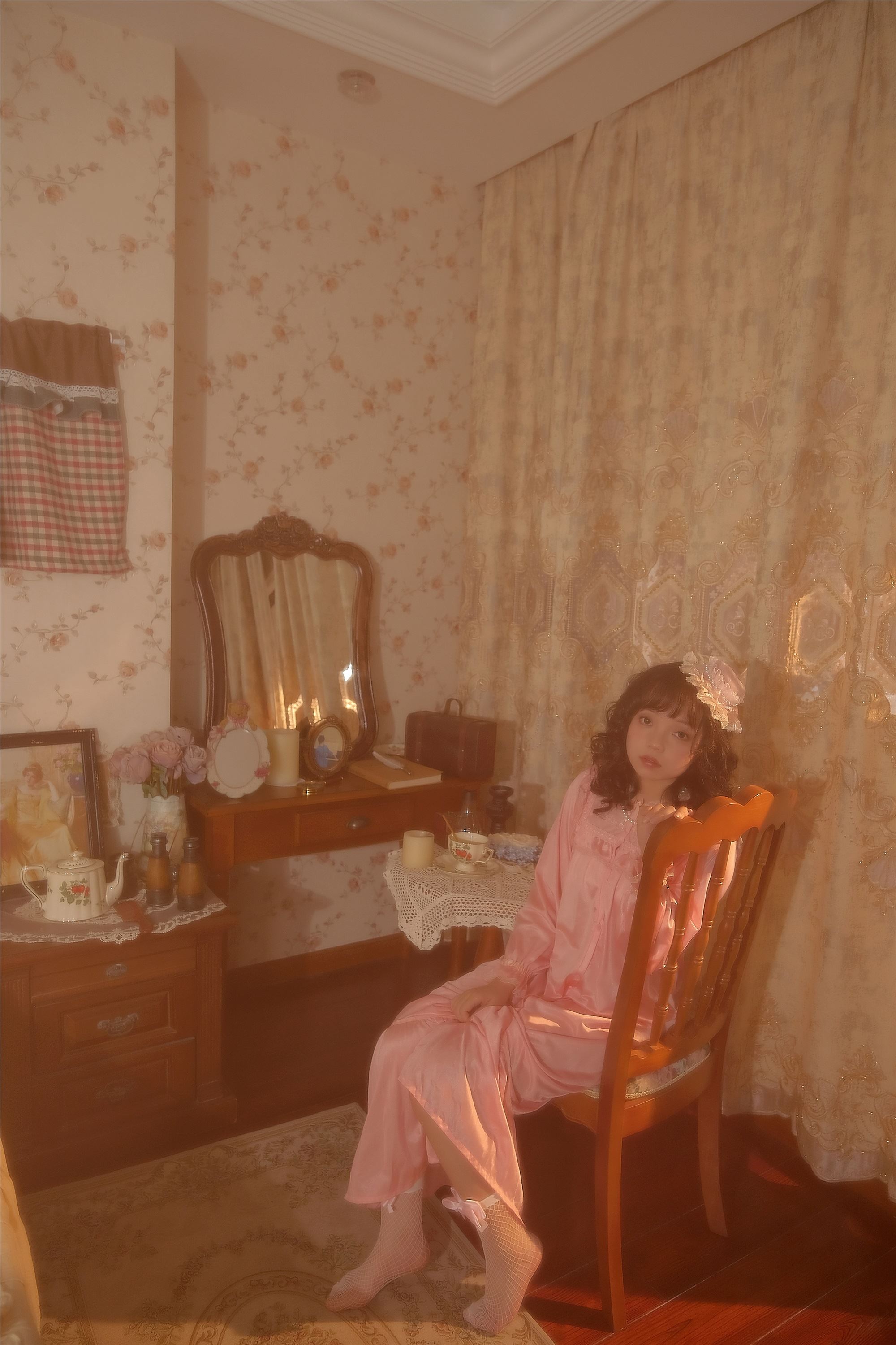 YITUYU艺图语 2025.02.01 法式少女 贝贝bu睡觉